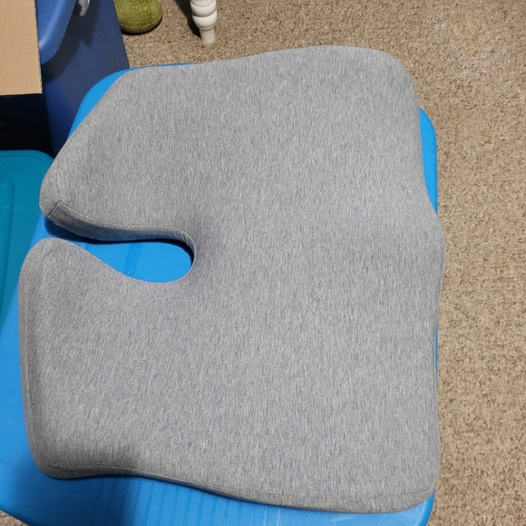 Cushion lab seat cushion - Picture 2 of 2